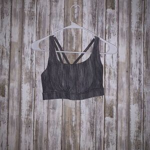 lululemon energy bra size 6